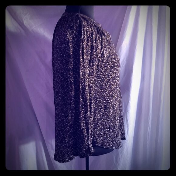 Lucky Brand blouse size medium - Picture 2 of 4